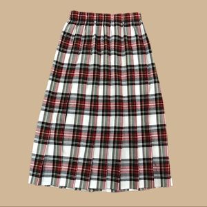 VTG Made in USA Susan Bristol plaid pleated skirt